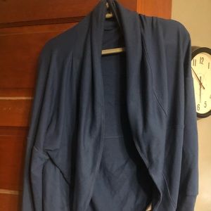 Old navy active wrap